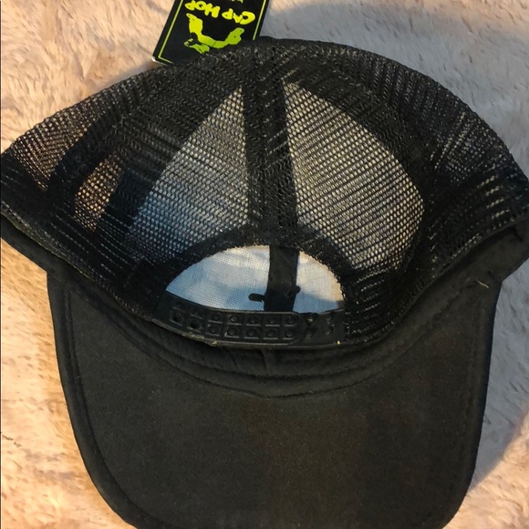 Hat - Picture 4 of 4